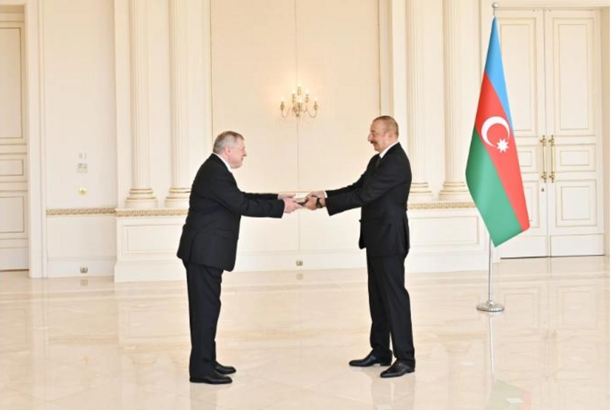 İlham Əliyev Slovakiyanın yeni səfirinin etimadnaməsini qəbul etdi — YENİLƏNİB