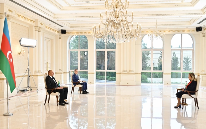 İlham Əliyev Panamanın yeni səfirinin etimadnaməsini qəbul etdi — YENİLƏNİB İlham Əliyev Panamanın yeni səfirinin etimadnaməsini qəbul etdi — YENİLƏNİB