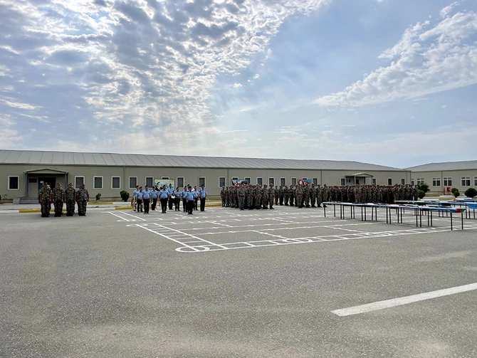 Gənc əsgərlərin andiçmə mərasimləri keçirildi — FOTOLAR Gənc əsgərlərin andiçmə mərasimləri keçirildi — FOTOLAR