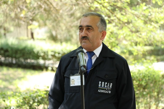 Açıq mikrofon aksiyası vətəndaş məmnunluğunun təmin olunmasına xidmət edir — FOTOLAR Açıq mikrofon aksiyası vətəndaş məmnunluğunun təmin olunmasına xidmət edir — FOTOLAR