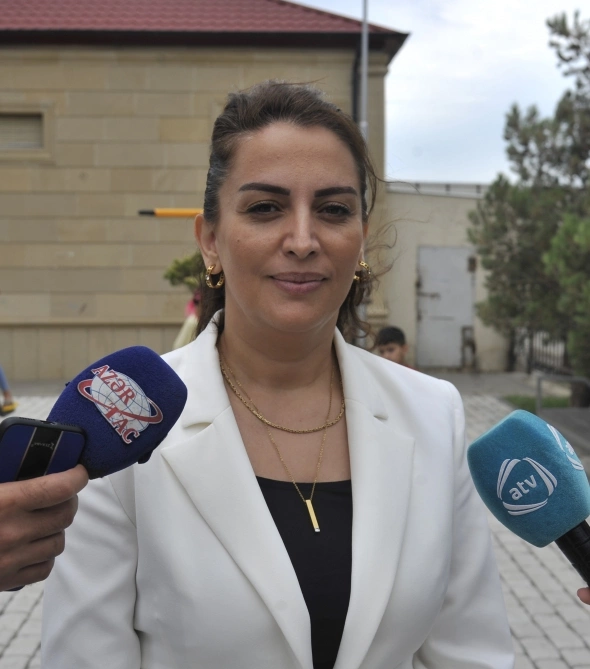 Jurnalistlər üçün inşa edilmiş binanın həyətində abadlıq işləri həyata keçirildi — FOTOLAR