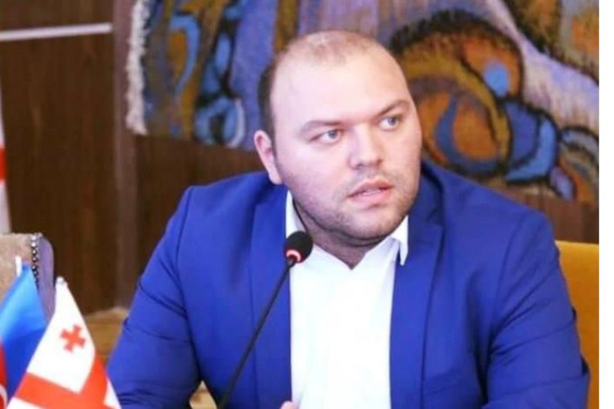 Tiktok Azərbaycanda ən təhlükəli sosial şəbəkəyə çevrilir — Çıxış yolu nədir?