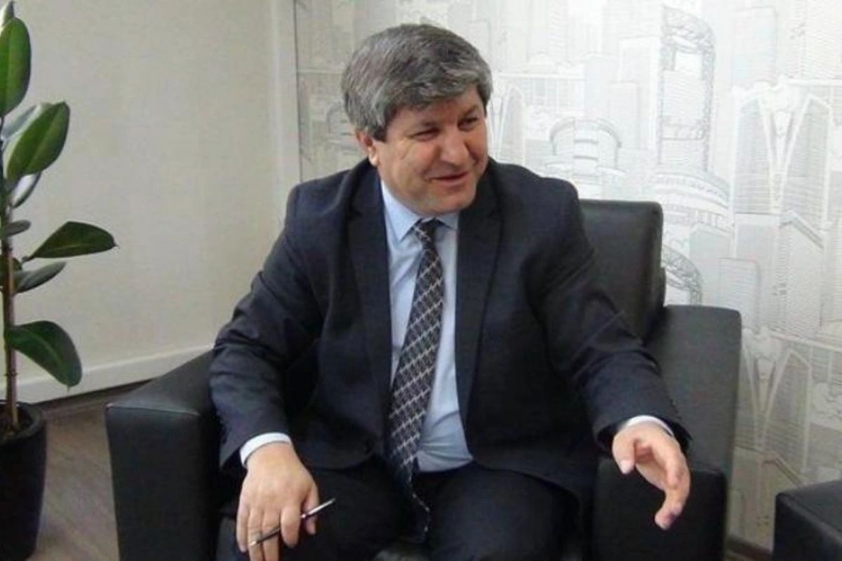 Əvəz Zeynalli Ankaradadır: Müalicə prosesinə başlayır