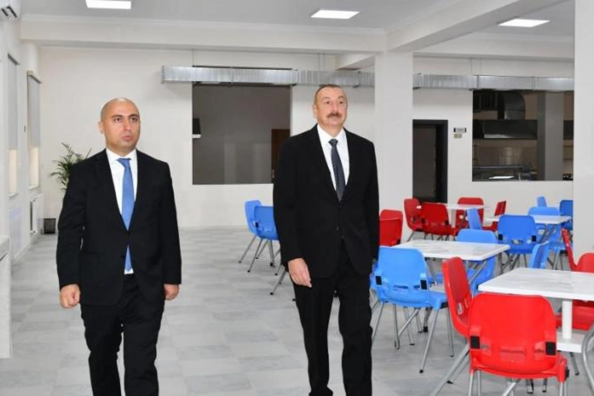 Prezident Binəqədidə yeni inşa olunan məktəbin açılışında iştirak etdi — FOTOLAR