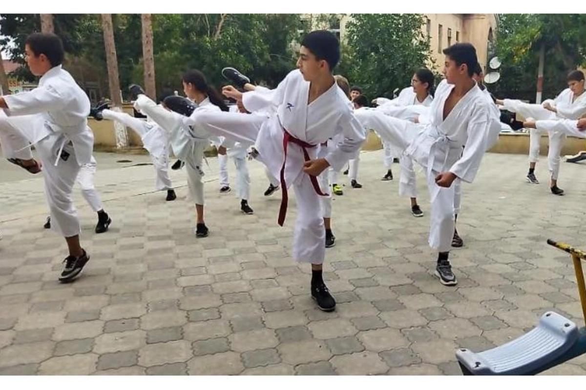 Karate hamı üçün devizi altında kütləvi tədbir keçirildi — FOTOLAR