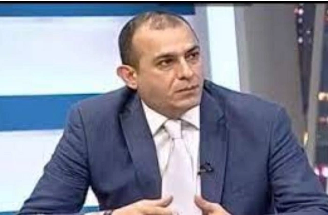 Tarixçi-alim od püskürdü: Ordumuza “təcavüzkar” yazan nankor Göyüşov... Tarixçi-alim od püskürdü: Ordumuza “təcavüzkar” yazan nankor Göyüşov...