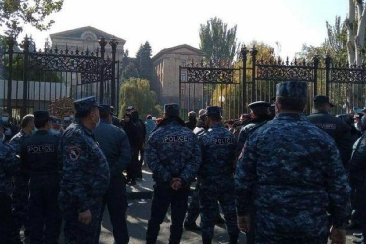 Ermənistan polisi təşvişə düşmüş əhaliyə müraciət etdi