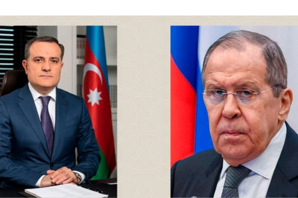 Bayramov və Lavrov arasında telefon danışığı olub