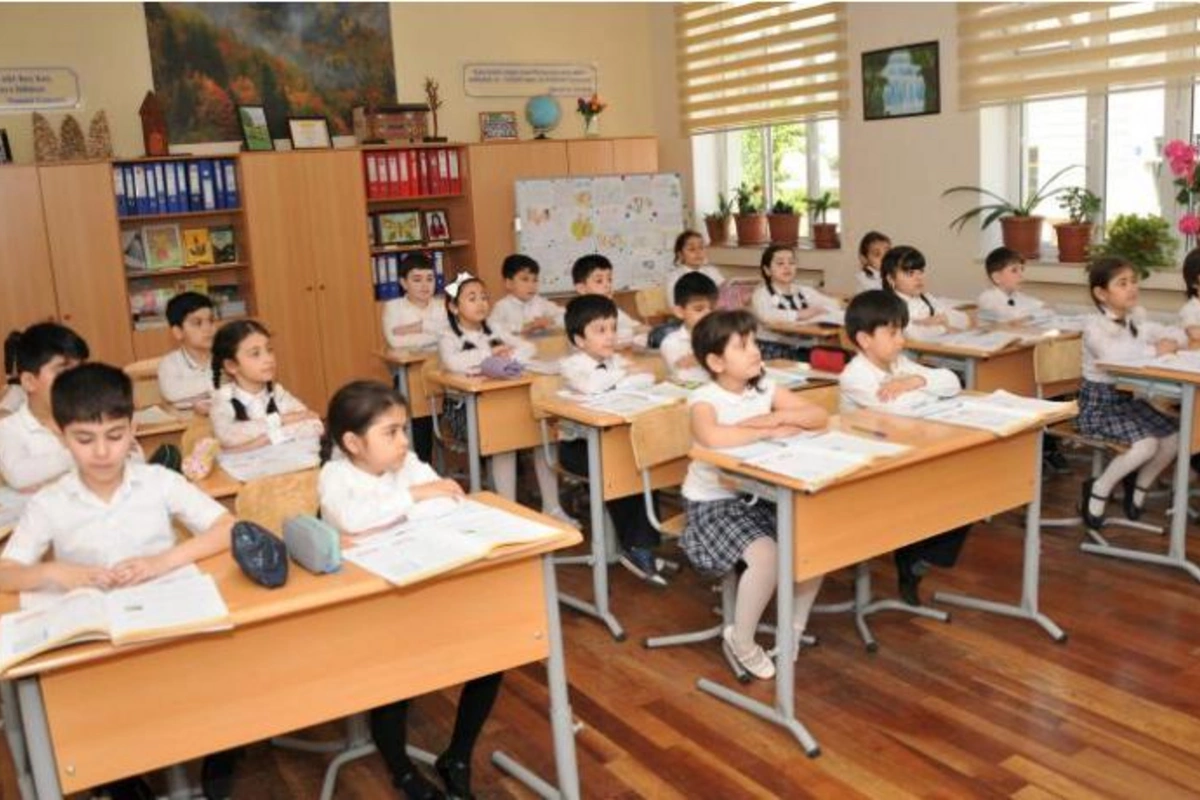 Bakıda təhsil alan şagirdlərin sayı AÇIQLANDI