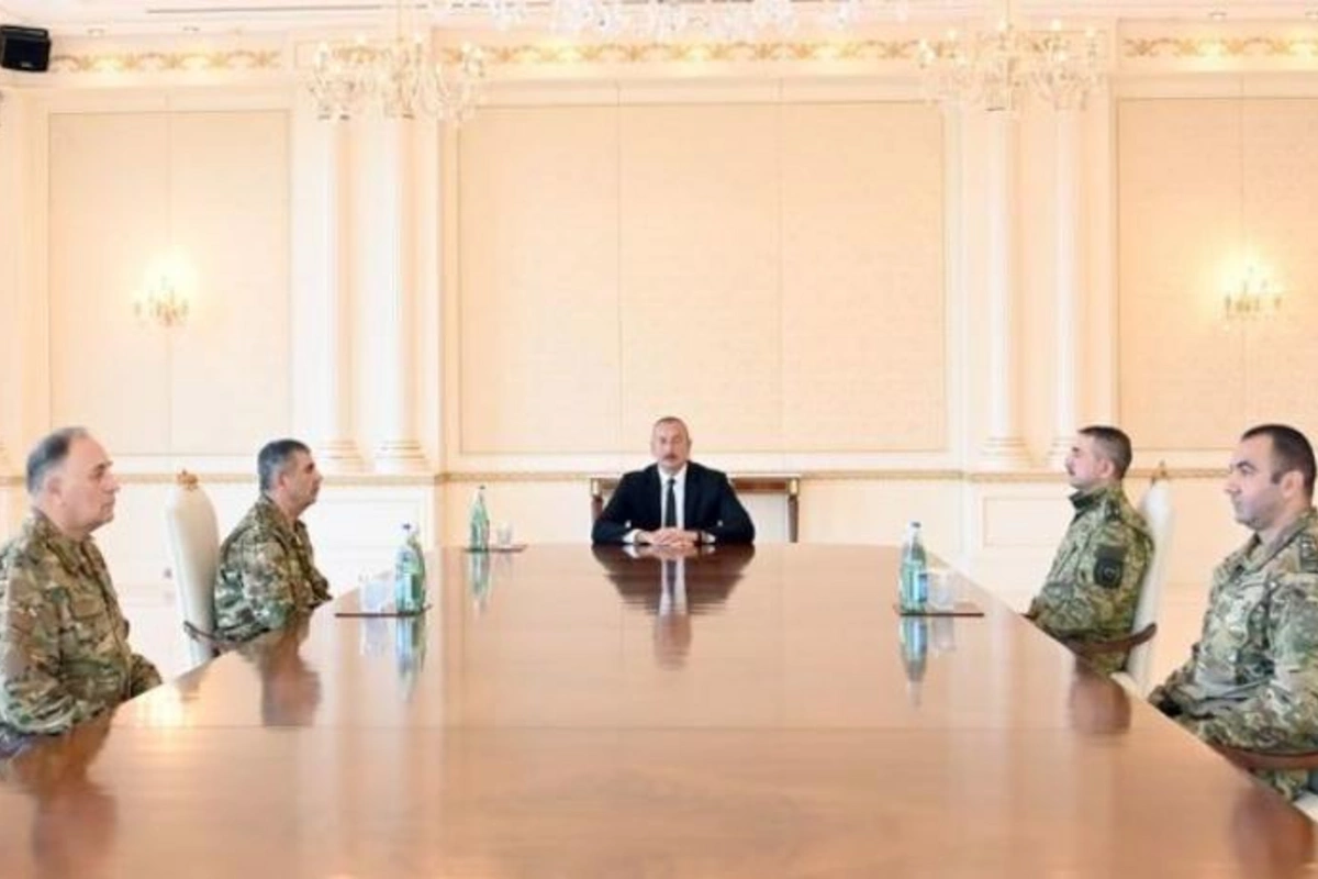 Prezident sərhəddəki vəziyyətlə bağlı müşavirə keçirdi — VİDEO