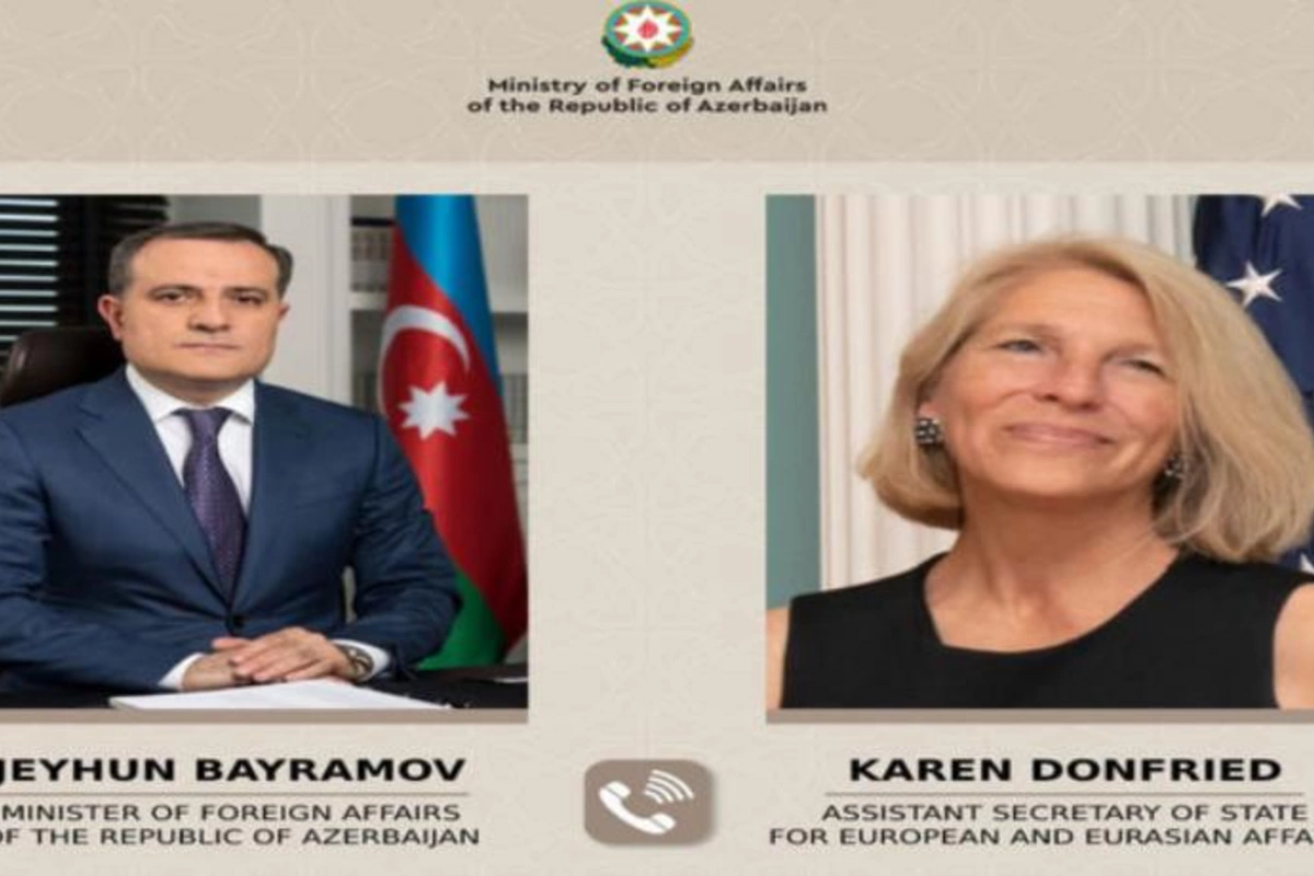 Ceyhun Bayramov Blinkenin köməkçisi ilə telefonla danışdı
