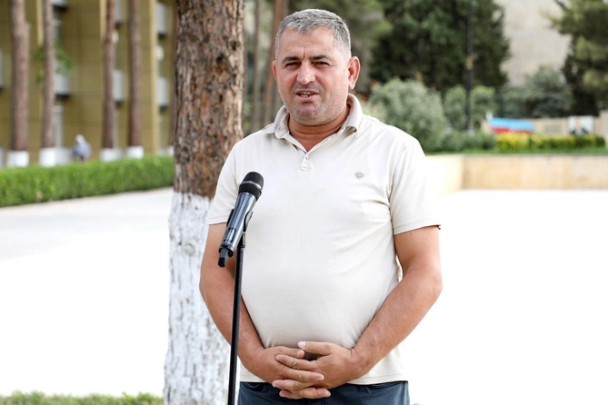 Açıq mikrofon aksiyasında sahibkarlıqla məşğul olan abonentlərin də müraciəti dinlənildi
