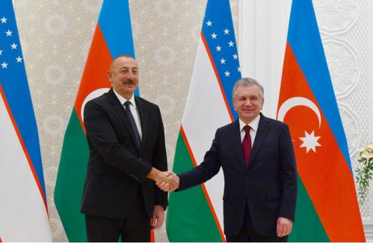 Prezident İlham Əliyev Şavkat Mirziyoyevi Azərbaycana səfərə dəvət edib