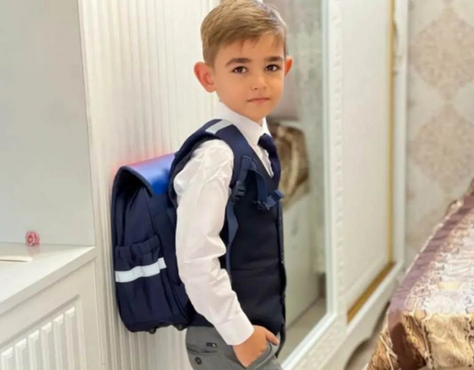 Atasının adını daşıyan şəhid oğlu 1-ci sinfə getdi — FOTO Atasının adını daşıyan şəhid oğlu 1-ci sinfə getdi — FOTO