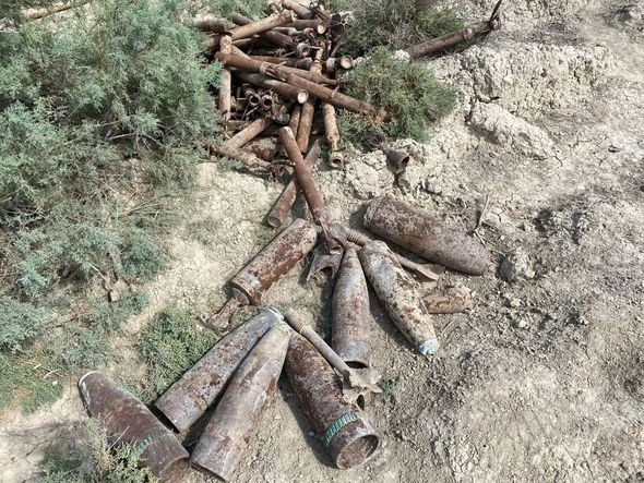 Sumqayıtda silah-sursat tapılıb — FOTO/VİDEO Sumqayıtda silah-sursat tapılıb — FOTO/VİDEO