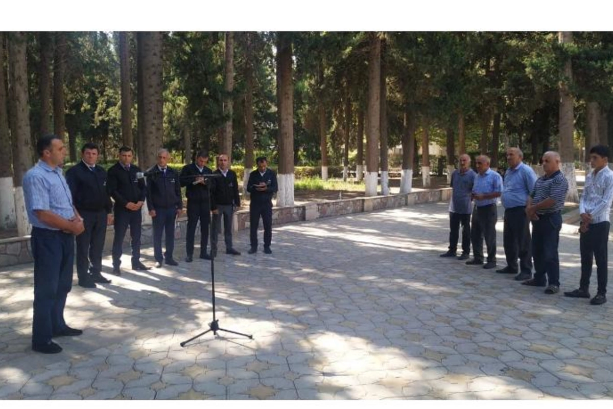 “Açıq mikrofon” Ağdaş sakinlərinin müraciətləri üçün quruldu — FOTOLAR