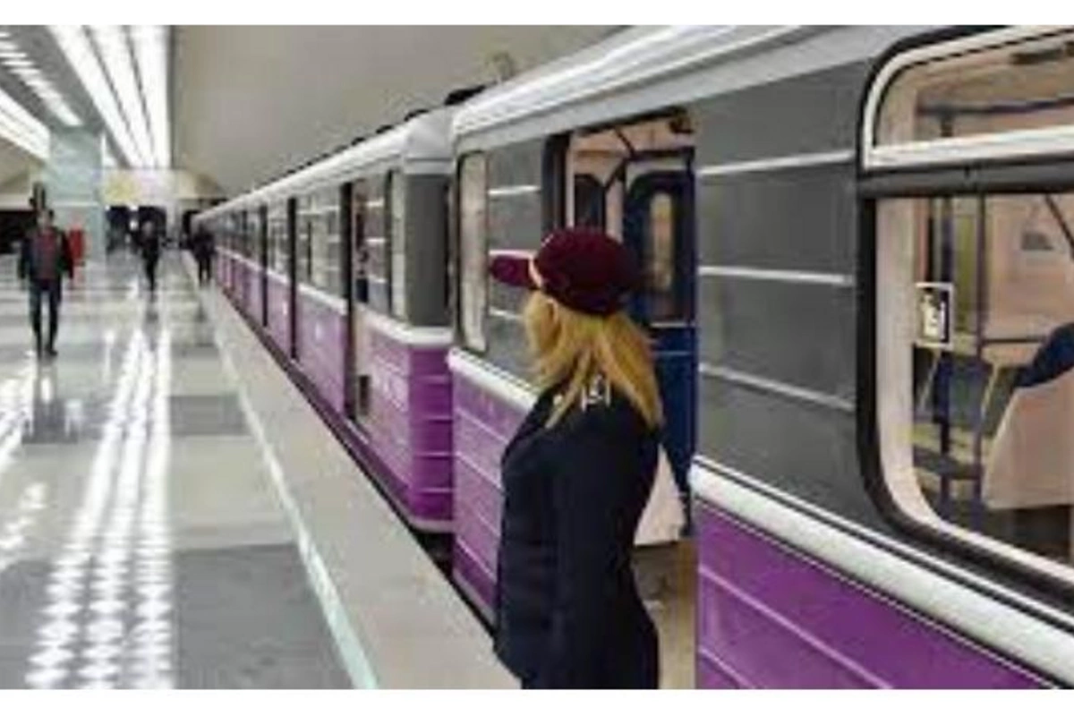Bakı metrosu gecə saat 1-ə qədər işləyəcək