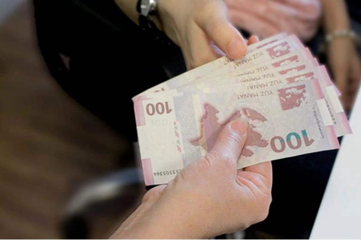 Bu məktəbin direktoru müəllimlərdən təmir adı ilə pul tələb edir — Səsyazısı yayıldı (AUDİO)