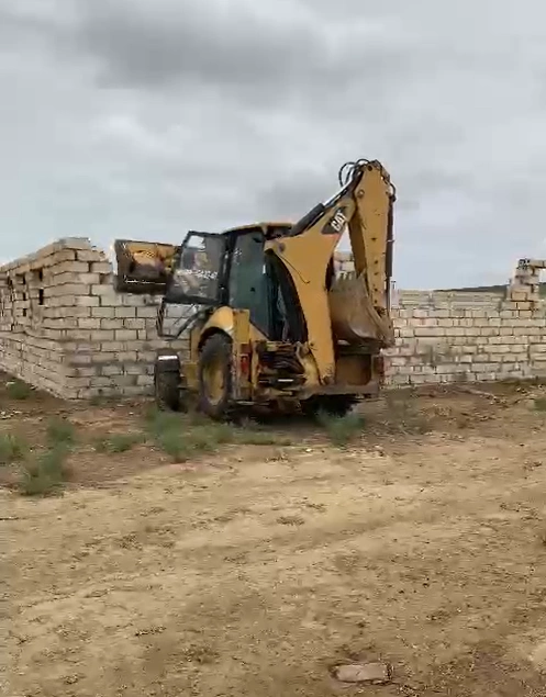 Abşeronda qanunsuz tikintinin qarşısı alınıb — VİDEO Abşeronda qanunsuz tikintinin qarşısı alınıb — VİDEO