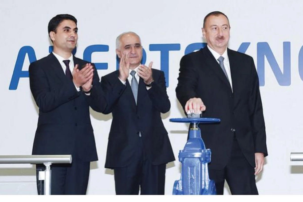 Azertexnolayn şirkətinin ixracı artırmaqda davam edir — Sədr Emruz İsgəndərov