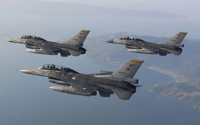 Hulusi Akar “F-16” ilə uçuş etdi — VİDEO Hulusi Akar “F-16” ilə uçuş etdi — VİDEO