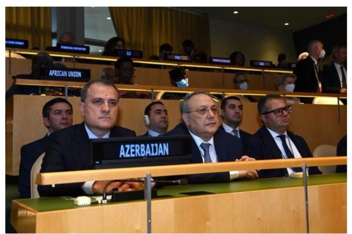 Ceyhun Bayramov BMT Baş Assambleyasının sessiyasının açılışında — FOTO