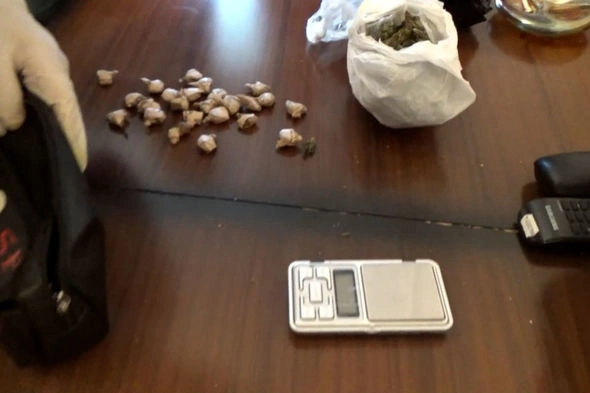 Bakının altı qəsəbəsində əməliyyat: 47 nəfər saxlanılıb — FOTO/VİDEO Bakının altı qəsəbəsində əməliyyat: 47 nəfər saxlanılıb — FOTO/VİDEO