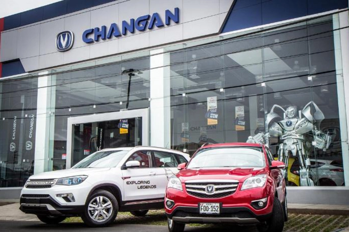 “Zəmanətlə aldığım “Changan” “defekt” çıxdı, yaxın durmurlar…”