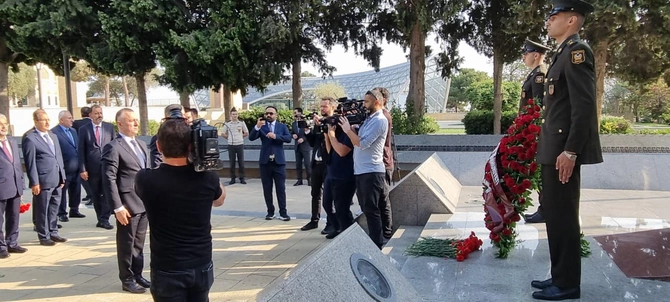 Türkiyənin səhiyyə naziri ölkəmizdə səfərdədir — FOTOLAR
