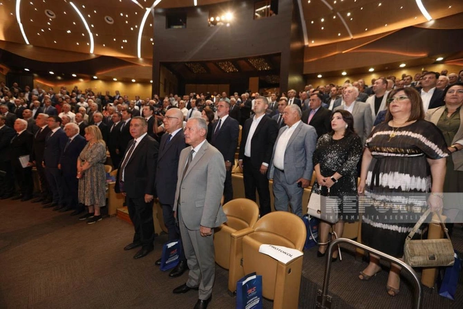 Jurnalistlərin VIII qurultayında Mətbuat Şurası İdarə Heyətinin yeni tərkibi formalaşdırılıb — YENİLƏNİB-7 (FOTO)