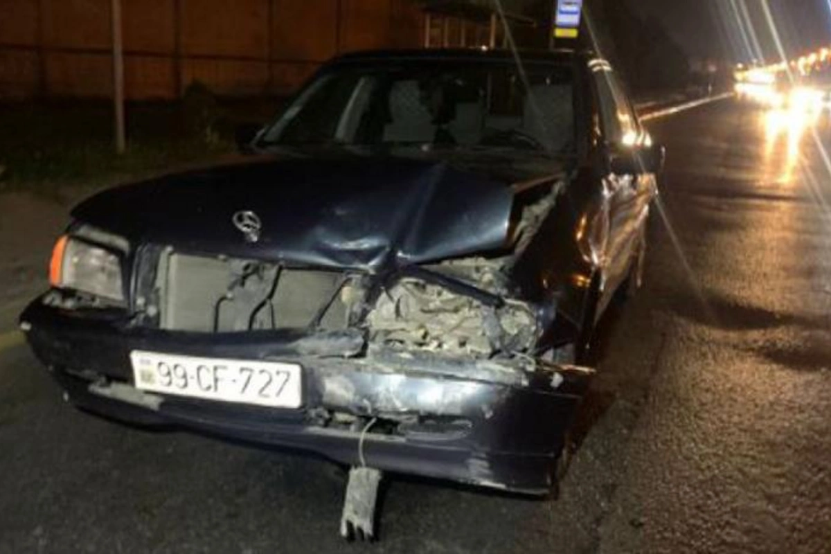 Bakıda işıqforun işləməməsi qəzaya səbəb olub — FOTO