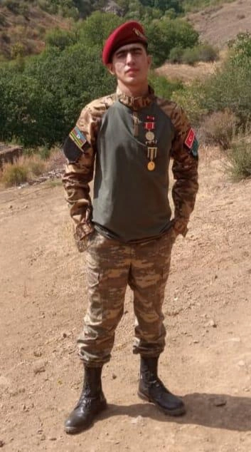 “Dəli Pekaşnik” ləqəbli qazi: Qalxıb qışqırdım ki, “hələ ölməmişəm, vura bilməmisiniz”