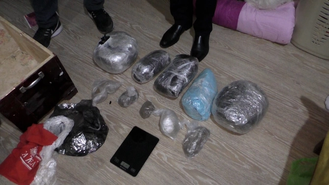 Bakıda İran vətəndaşı 8 kq narkotiklə tutuldu — FOTO