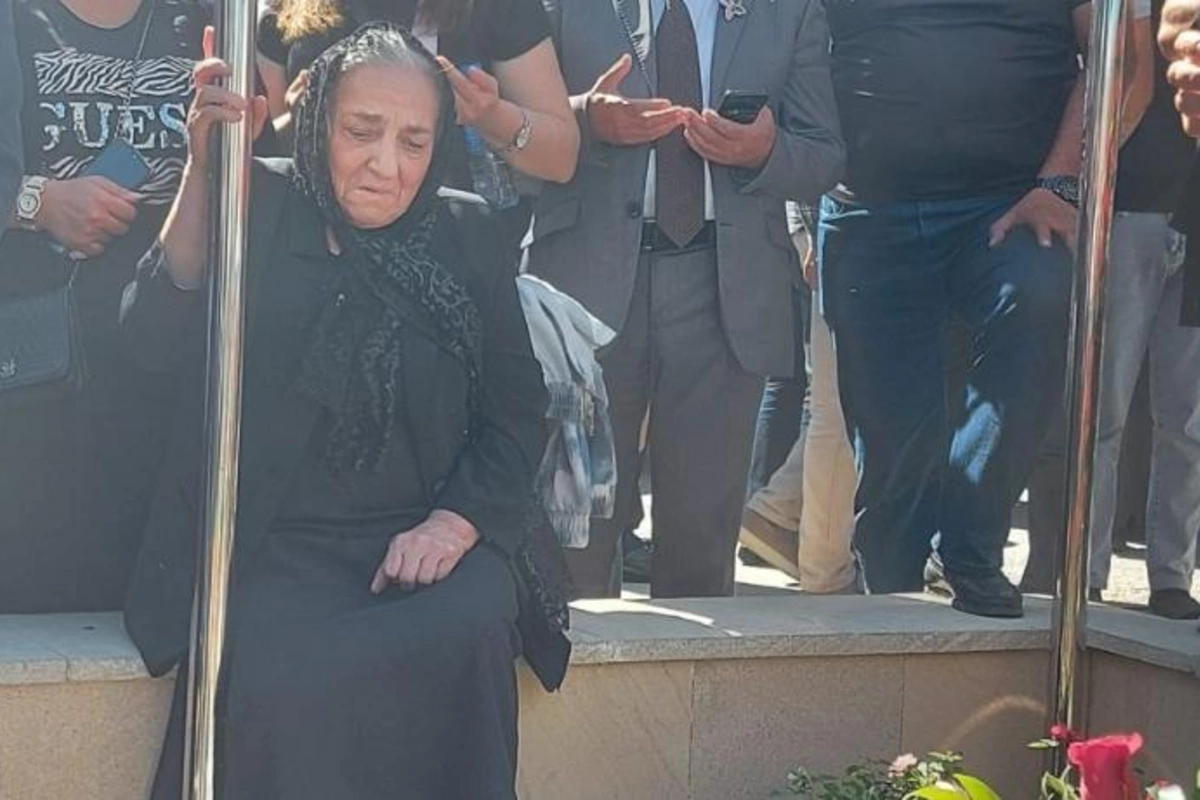 Polad Həşimovun anası: “Dərdi çəkən bilər…”