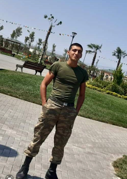 “Dəli Pekaşnik” ləqəbli qazi: Qalxıb qışqırdım ki, “hələ ölməmişəm, vura bilməmisiniz”