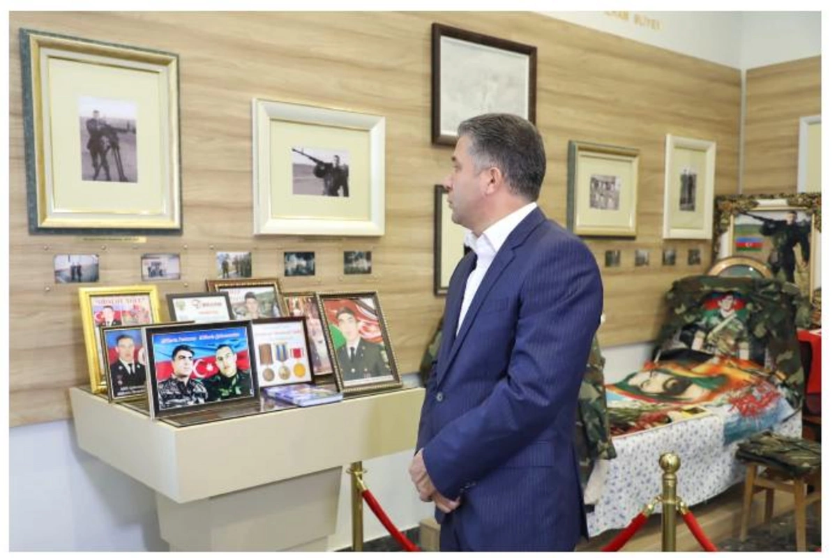 Ruslan Əliyev Mübariz İbrahimovun ev muzeyini ziyarət edib — FOTO