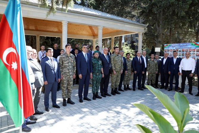 SOCAR “Azəriqaz” İB-də şəhidlərimizin əziz xatirəsi yad edildi — FOTOLAR SOCAR “Azəriqaz” İB-də şəhidlərimizin əziz xatirəsi yad edildi — FOTOLAR