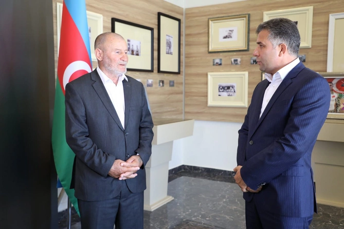 Ruslan Əliyev Mübariz İbrahimovun ev muzeyini ziyarət edib — FOTO