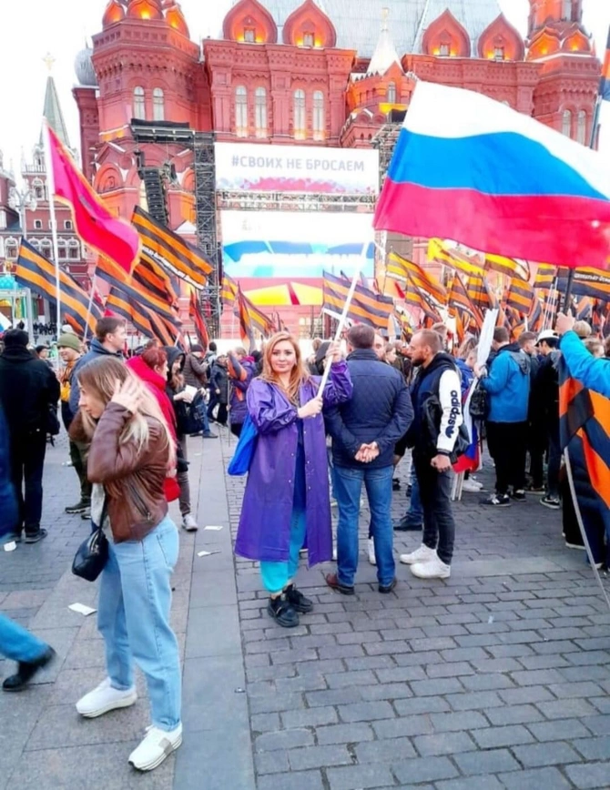 Azərbaycanlı politoloq Moskvaya gedib Putinə DƏSTƏK OLDU — FOTO
