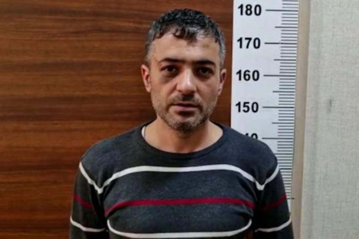 Bakıda qadının boğazından 3200 manatlıq qızıl boyunbağı qoparılıb — VİDEO