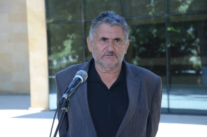 Şabranlıların qaz təchizatı ilə bağlı müraciəti — FOTOLAR Şabranlıların qaz təchizatı ilə bağlı müraciəti — FOTOLAR