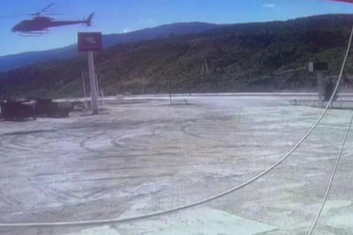 Türkiyədə helikopter yanacaqdoldurma məntəqəsinə enib yanacaq doldurdu — FOTO