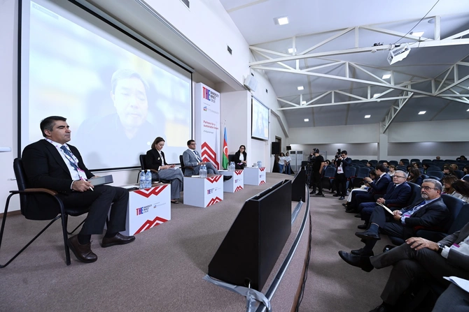 Qərbi Kaspi Universiteti və Times Higher Education beynəlxalq təhsil forumu işə keçirdi — FOTO Qərbi Kaspi Universiteti və Times Higher Education beynəlxalq təhsil forumu işə keçirdi — FOTO
