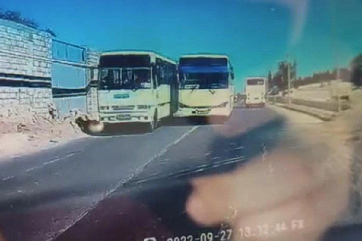 Bakıda avtobus sürücüsü dəhşət saçdı — ANBAAN VİDEO