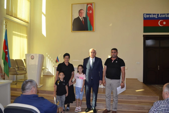 Füzuli sahibkarları şəhid ailələri və qaziləri işlə təmin etdi — FOTOLAR