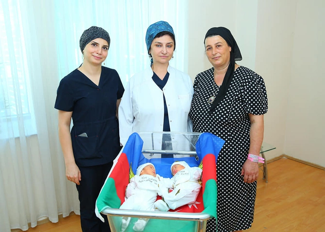 Şəhidimizin əkiz bacı-qardaşı dünyaya gəldi — FOTOLAR Şəhidimizin əkiz bacı-qardaşı dünyaya gəldi — FOTOLAR