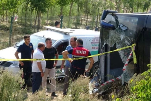 Türkiyədə turistləri daşıyan avtobus aşdı: 60-a yaxın yaralı var — FOTOLAR Türkiyədə turistləri daşıyan avtobus aşdı: 60-a yaxın yaralı var — FOTOLAR