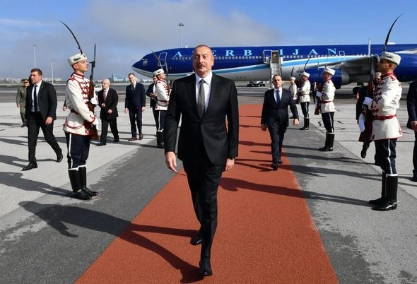 Azərbaycan Prezidenti Bolqarıstana rəsmi səfər edib — FOTO