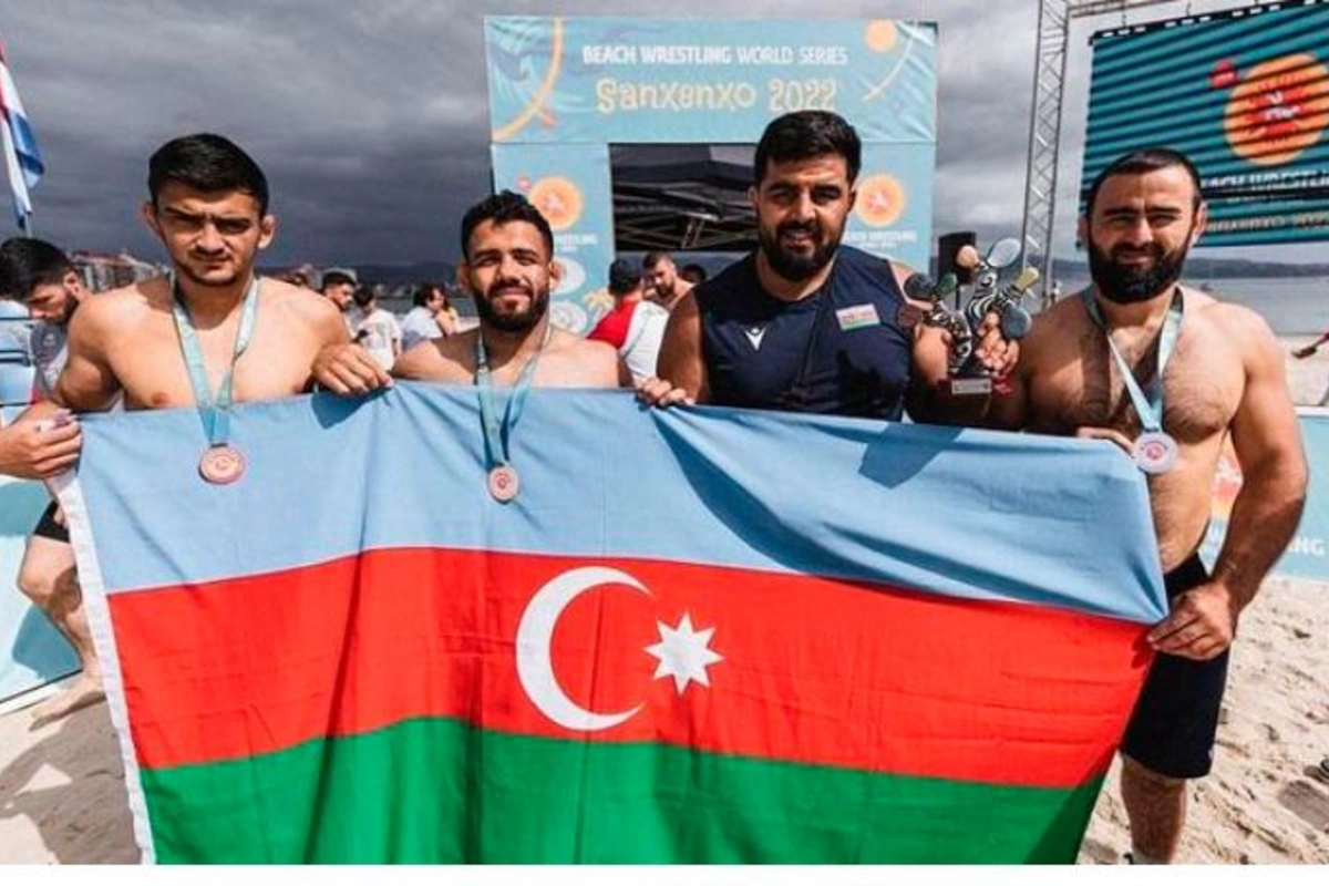 Güləşçimiz dünya çempionu oldu