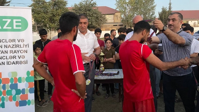 Salyanda şəhidlərin xatirəsinə həsr olunmuş futbol turniri keçirildi — FOTOLAR